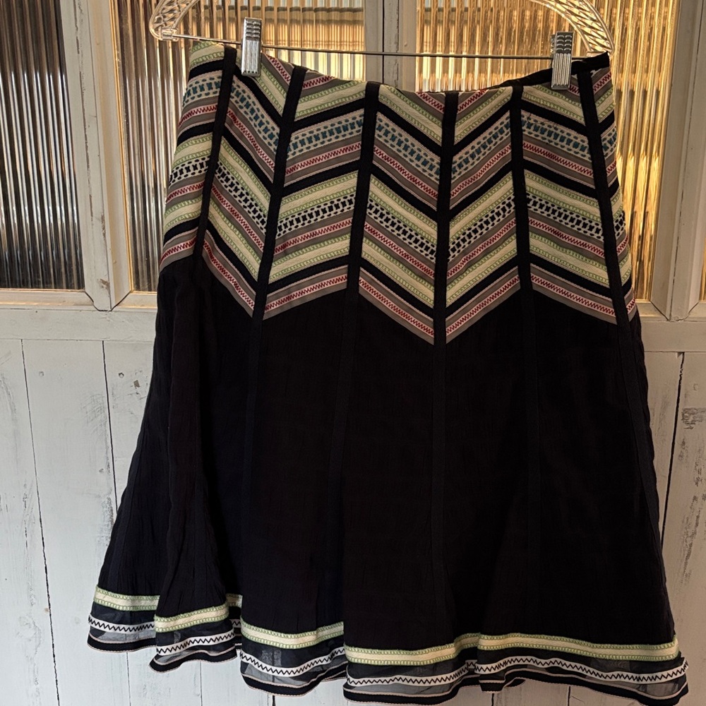 Nanette Lepore Navy cotton  Skirt with Cream, Pink and Green Chevron Trim